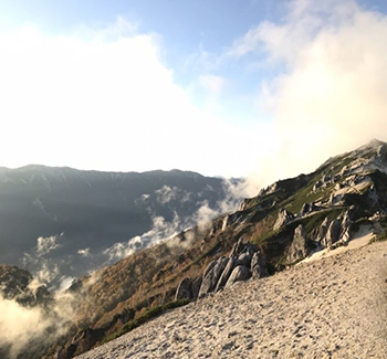 La montaña nunca olvida